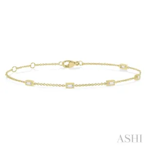 1/4 ctw Baguette Diamond Station Bracelet in 10K Yellow Gold