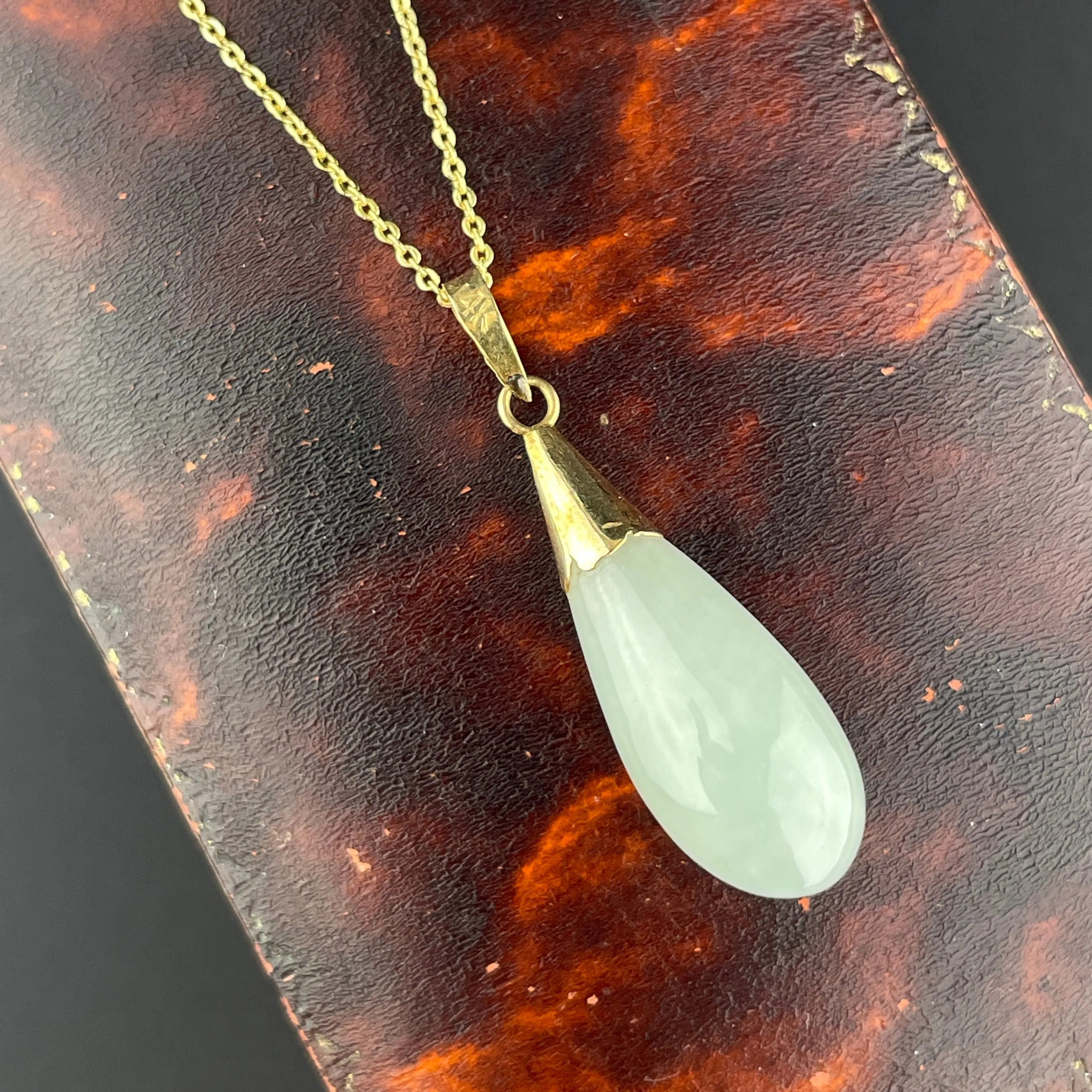 14K Gold Jade Teardrop Pendant Necklace