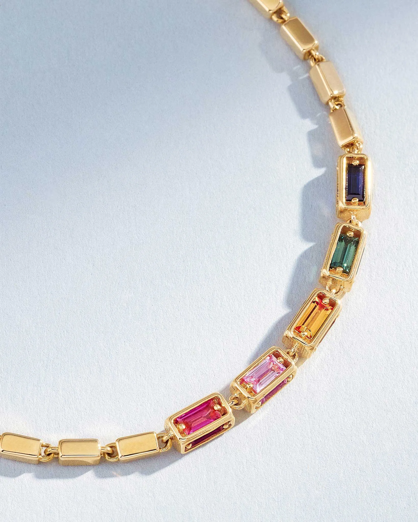 Block-Chain Multi-Rainbow Sapphire Medium Bracelet