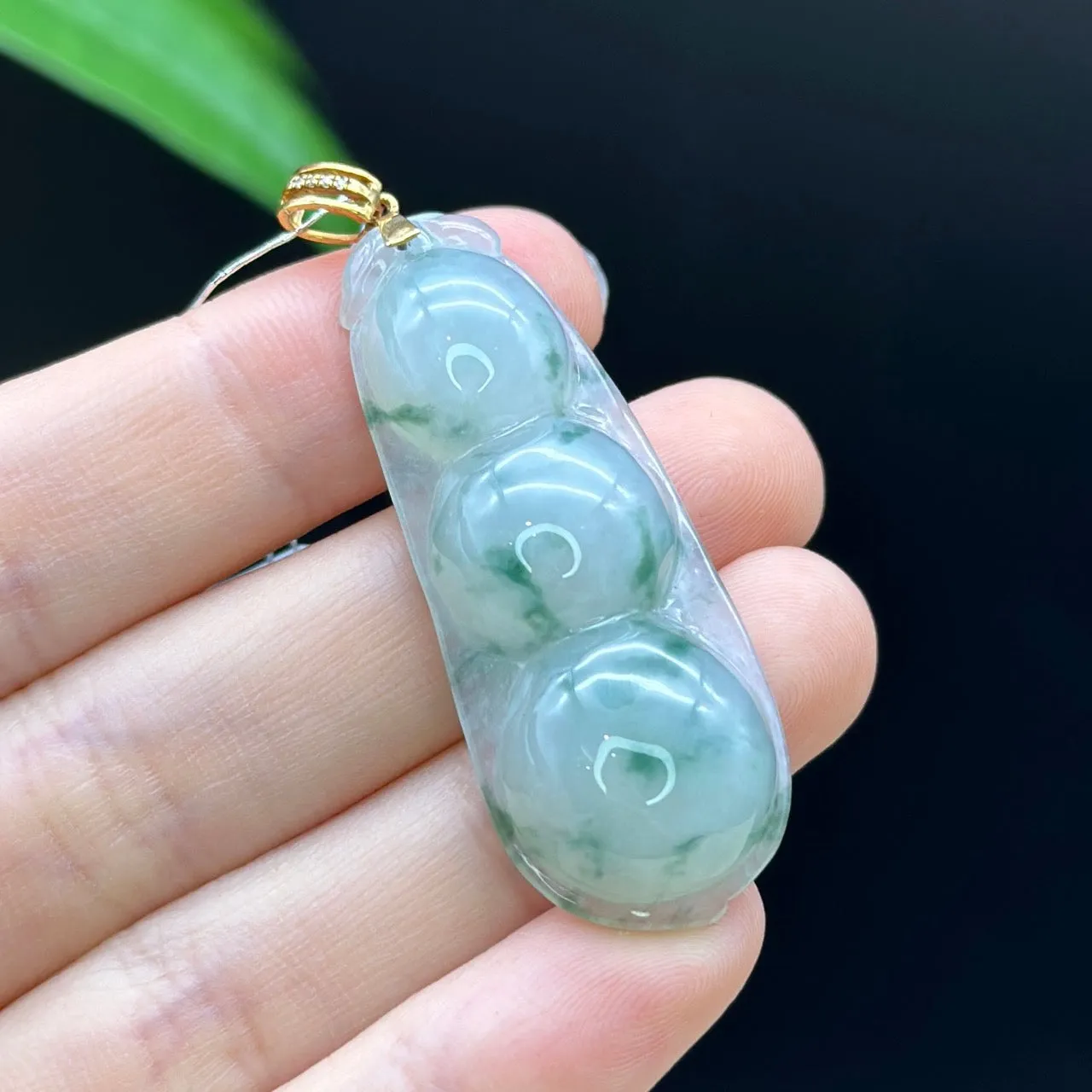 Genuine Ice Green Jadeite Jade Fu Dou Necklace With White Gold VSI Diamond Bail