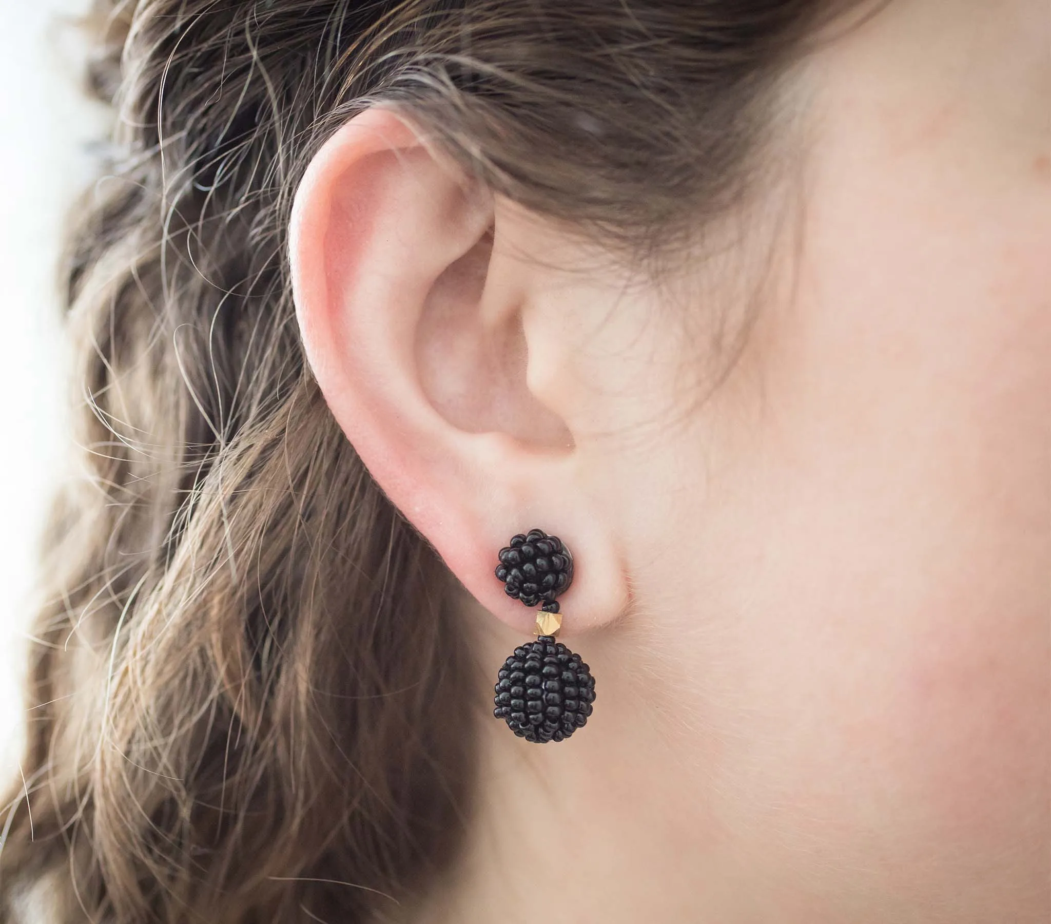 <br>The Waldorf Earring<br> Black