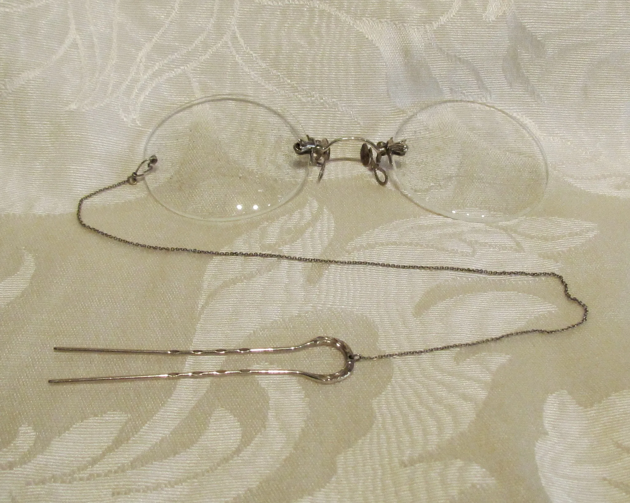 Pince Nez Eyeglasses Victorian Spectacles 14K White Gold 1800s SHUR-ON Ladies Glasses With Hairpin & Case Excellent Condition