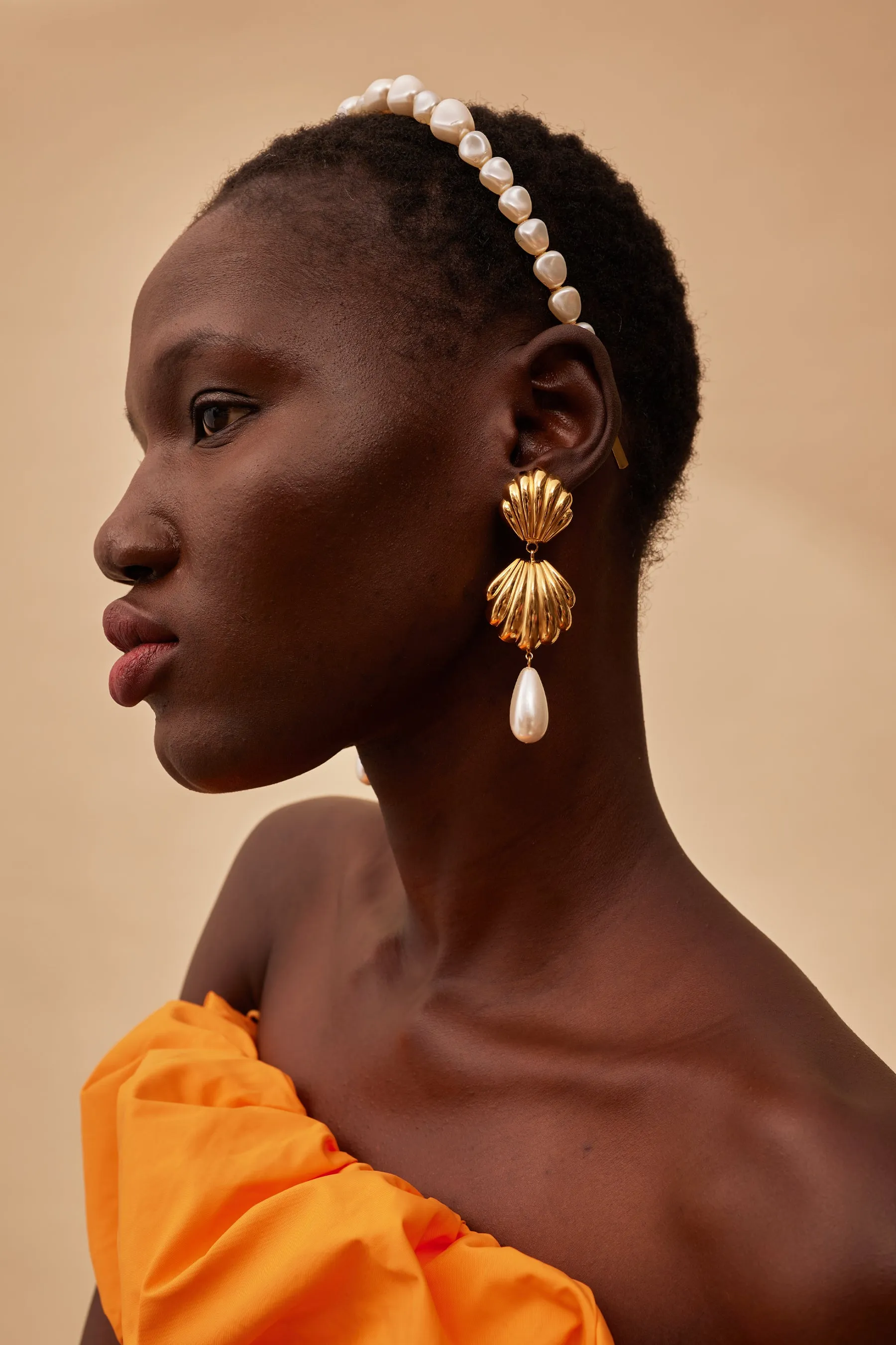 Serena Pearl Earrings