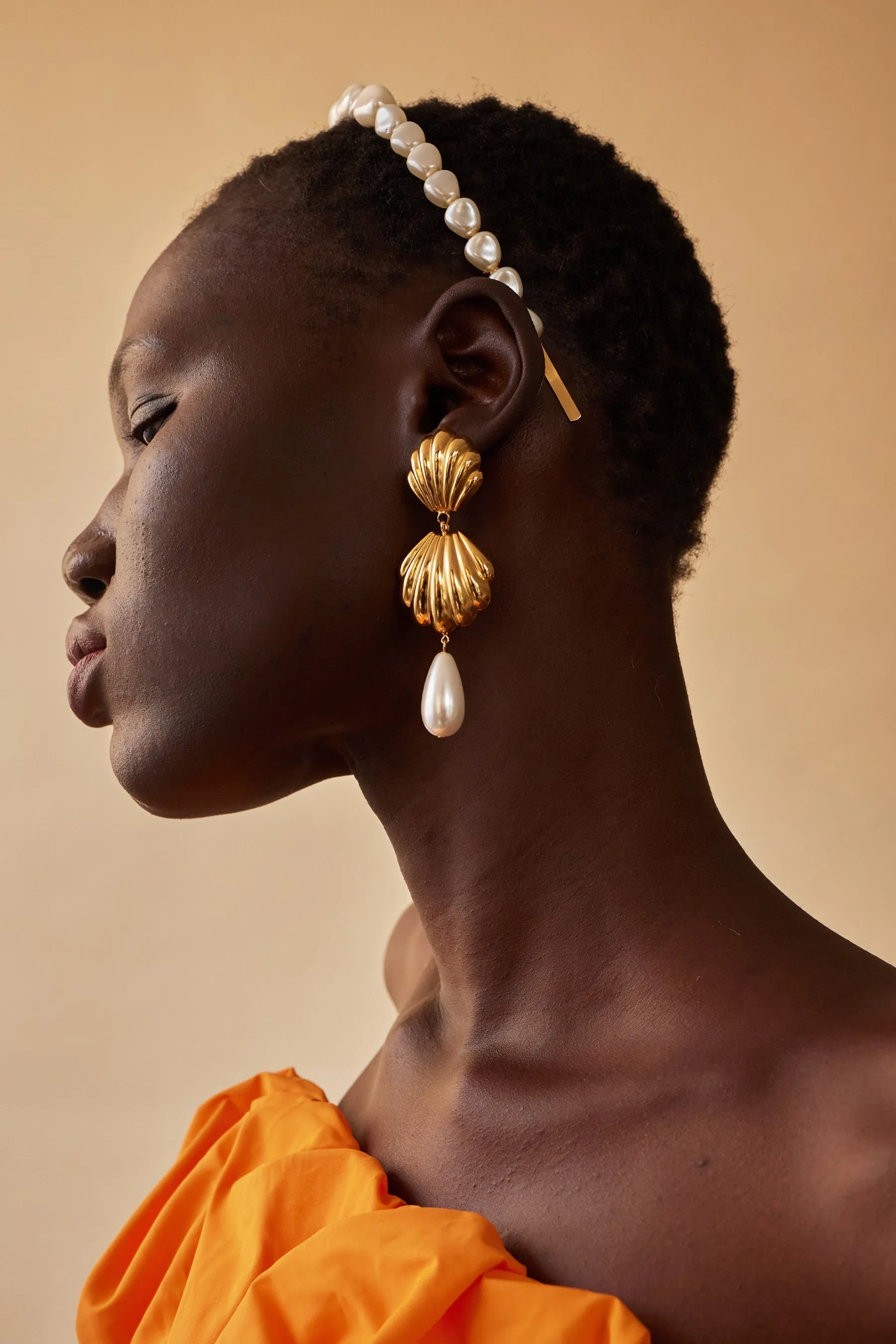 Serena Pearl Earrings