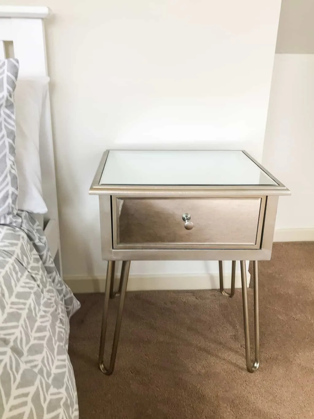 Silver Mirrored Bedside Table » Hairpin legs