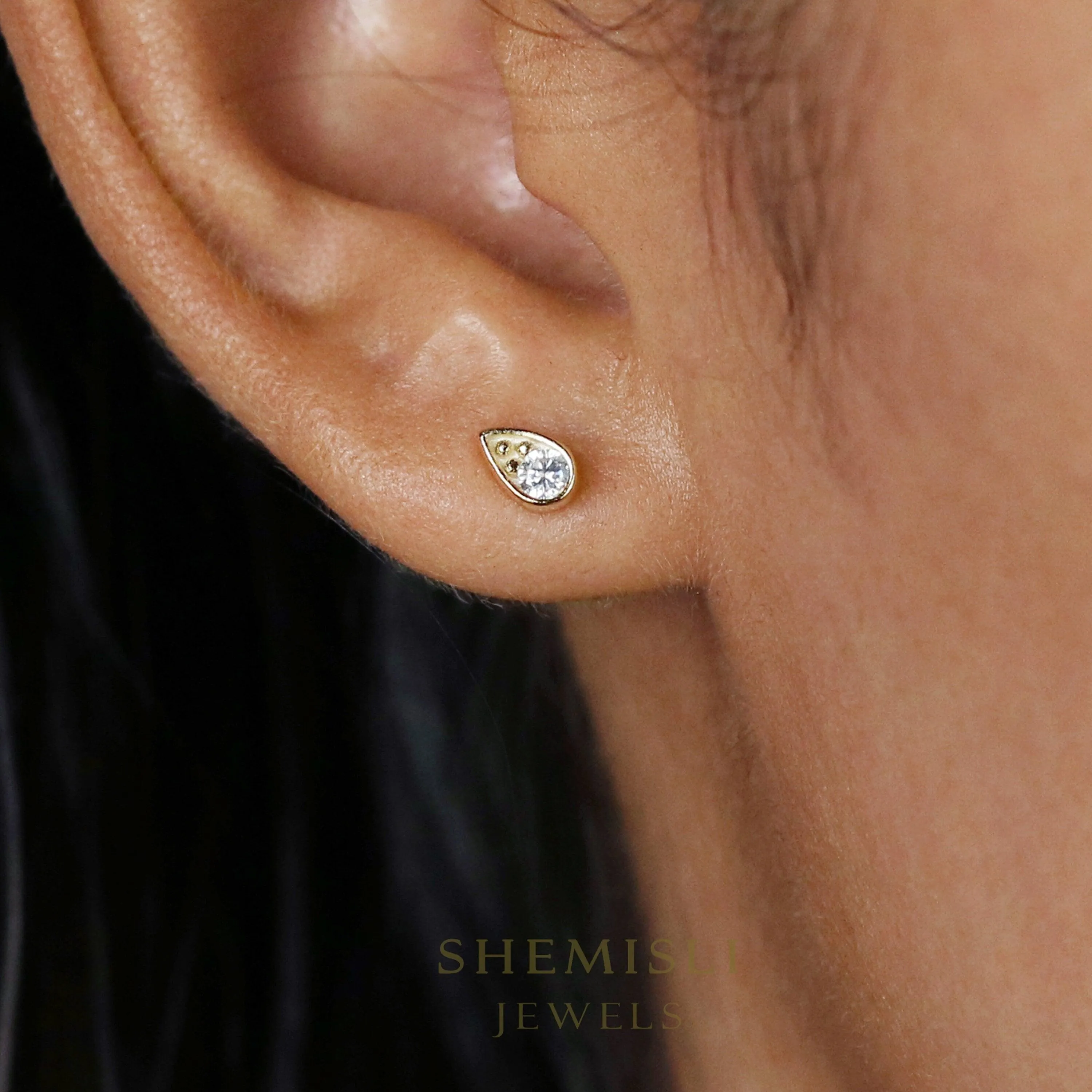 Tiny CZ stone Teardrop Studs, Gold, Silver SHEMISLI - SS140